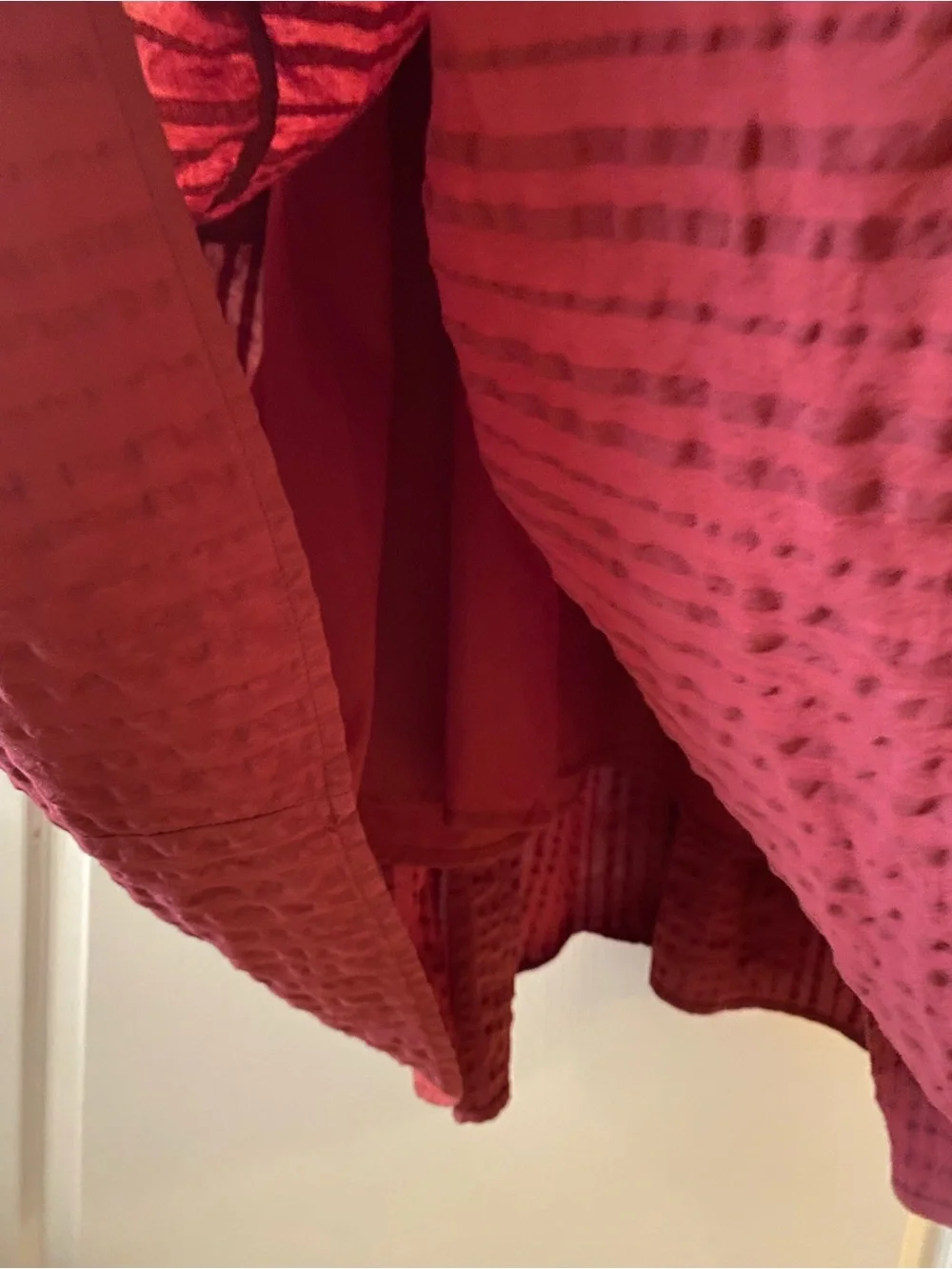 FREE THE ROSES Stripe Texture Tiered Collared Midi Dress in Red - S - Picture 13 of 16